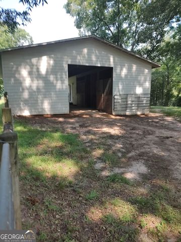 201 LAWRENCE MILL Road, Molena, GA 30258