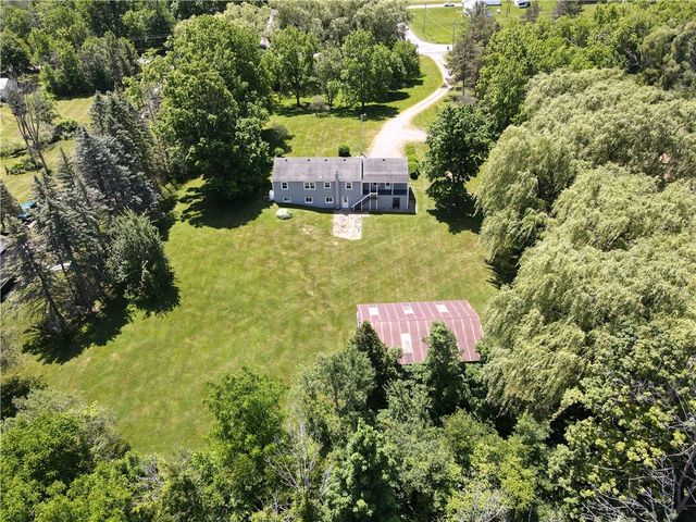 6720 Rice Road, East Bloomfield, NY 14564
