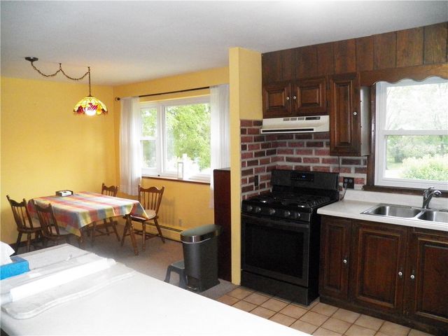 6720 Rice Road, East Bloomfield, NY 14564