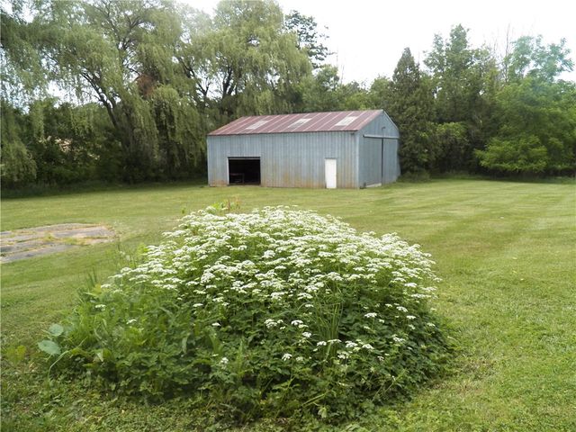 6720 Rice Road, East Bloomfield, NY 14564