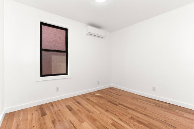 346 E 53RD Street, New York City, NY 11203