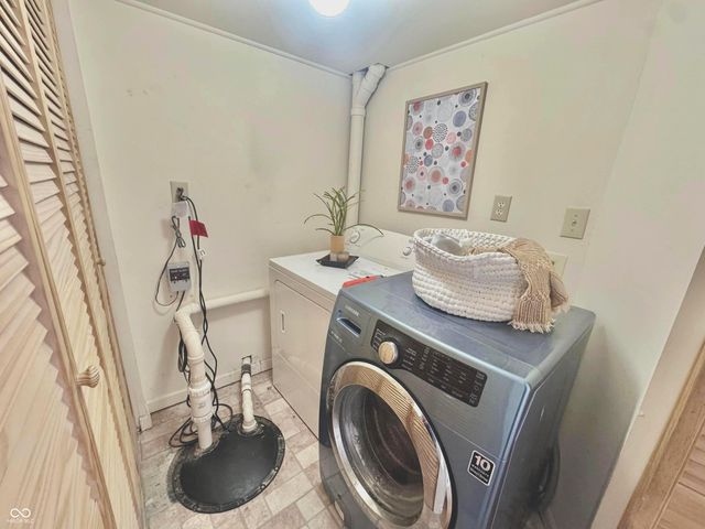 3917 Truro Court, Indianapolis, IN 46228