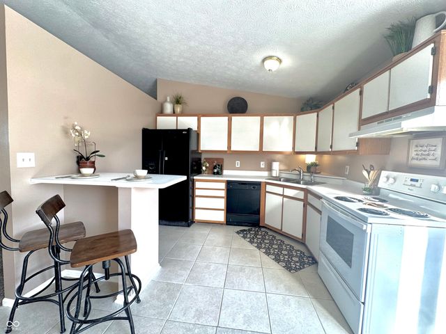 3917 Truro Court, Indianapolis, IN 46228