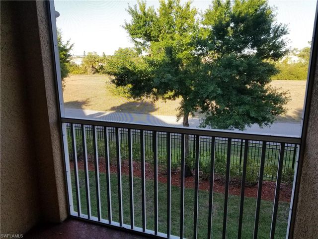 1842 Concordia Lake CIR 1110, Cape Coral, FL 33909