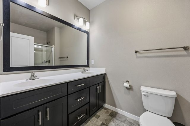 1250 Daisy Circle, North Liberty, IA 52317