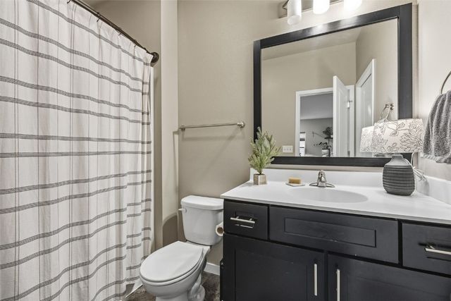 1250 Daisy Circle, North Liberty, IA 52317