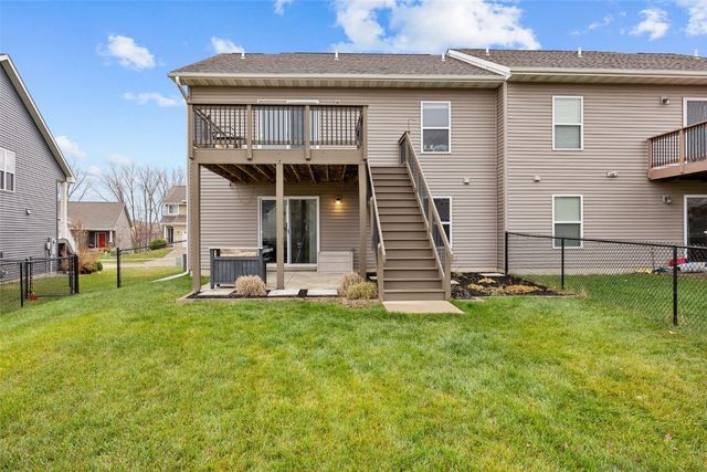 1250 Daisy Circle, North Liberty, IA 52317