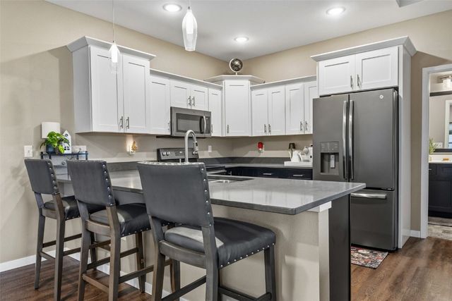 1250 Daisy Circle, North Liberty, IA 52317