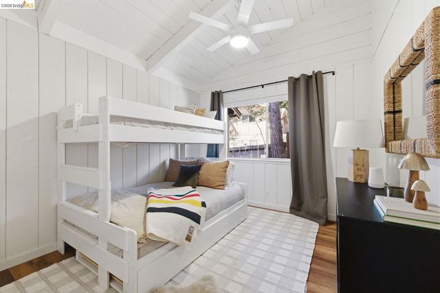 20764 Hekeke LN, Mi Wuk Village, CA 95346