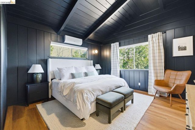 20764 Hekeke LN, Mi Wuk Village, CA 95346