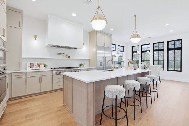 4504 Placid PL, Austin, TX 78731