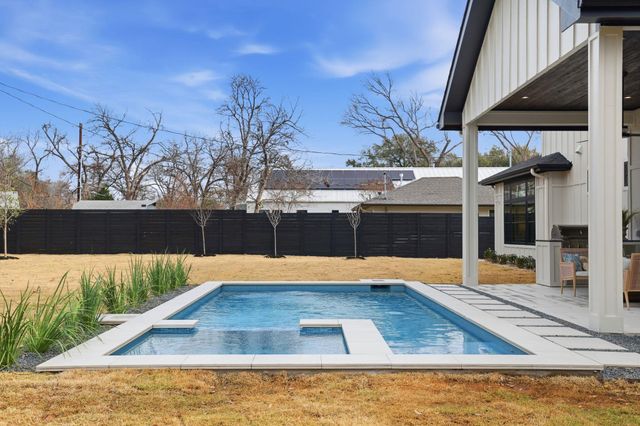 4504 Placid PL, Austin, TX 78731