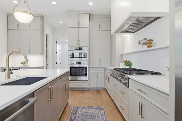 4504 Placid PL, Austin, TX 78731