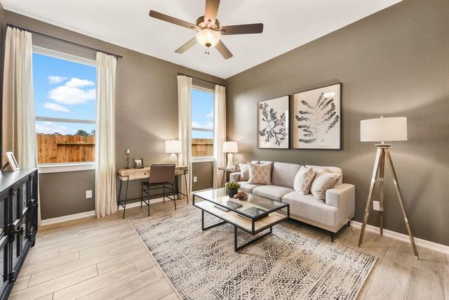 13306 Valley Orchard, Tomball, TX 77375