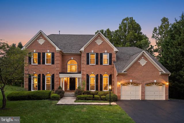 1316 W SEMINARY AVE, Lutherville Timonium, MD 21093