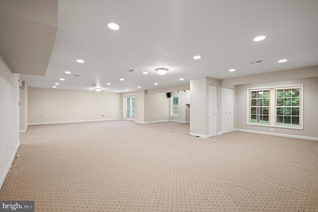 1316 W SEMINARY AVE, Lutherville Timonium, MD 21093