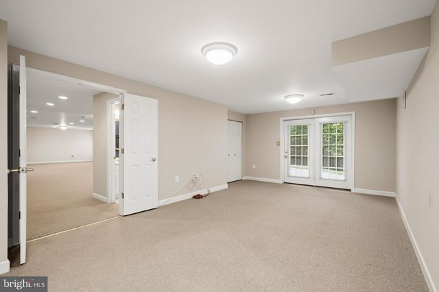1316 W SEMINARY AVE, Lutherville Timonium, MD 21093