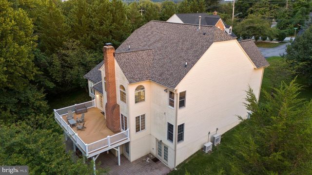 1316 W SEMINARY AVE, Lutherville Timonium, MD 21093