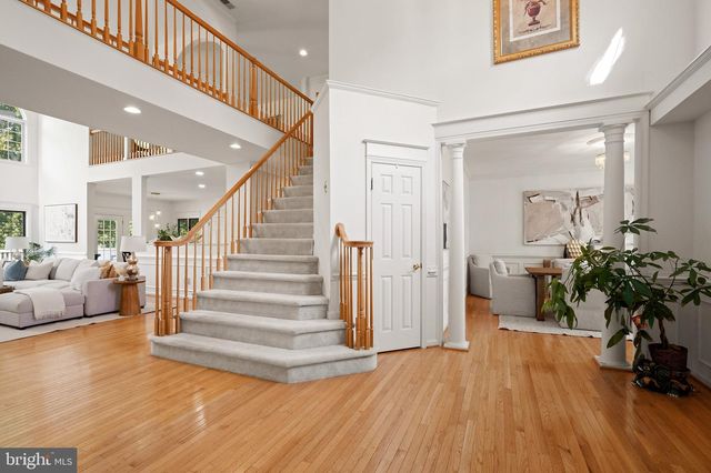 1316 W SEMINARY AVE, Lutherville Timonium, MD 21093