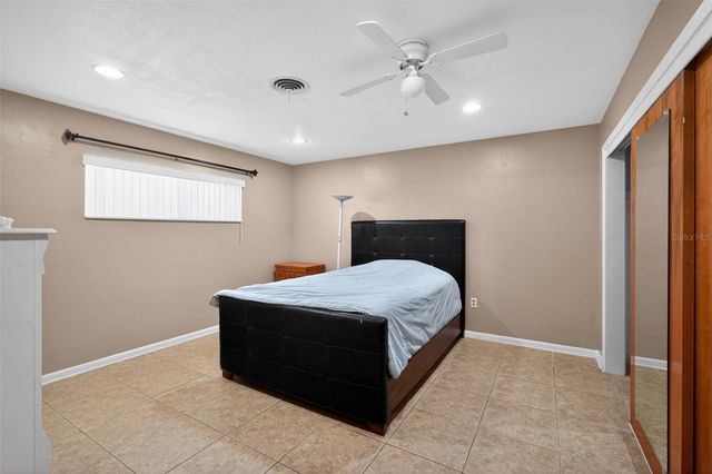 1406 HAVEN BEND, Tampa, FL 33613