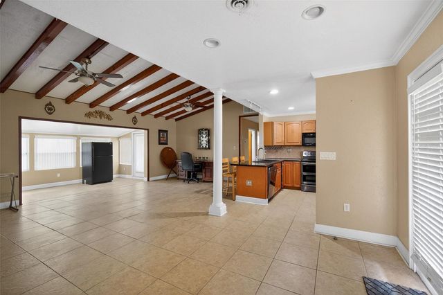 1406 HAVEN BEND, Tampa, FL 33613