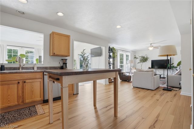 563 Colonial Drive, Painesville, OH 44077