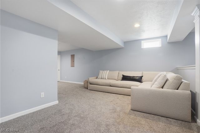 563 Colonial Drive, Painesville, OH 44077