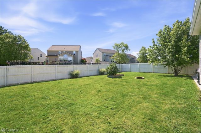 563 Colonial Drive, Painesville, OH 44077