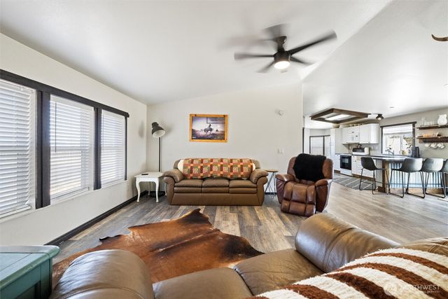 154 Dreamscape Rd., Walla Walla, WA 99362