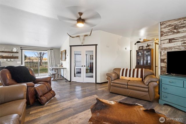 154 Dreamscape Rd., Walla Walla, WA 99362