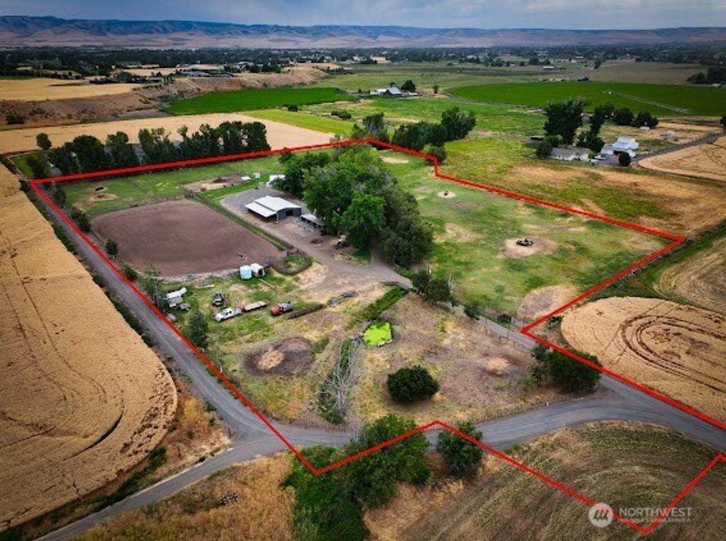 154 Dreamscape Rd., Walla Walla, WA 99362