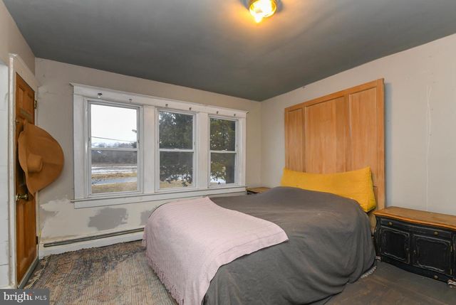 2270 HARDING HWY, Newfield, NJ 08344