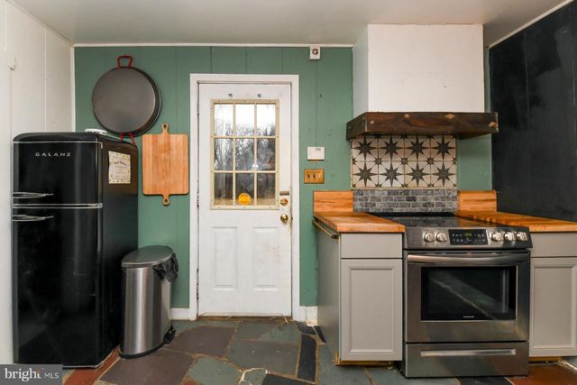 2270 HARDING HWY, Newfield, NJ 08344