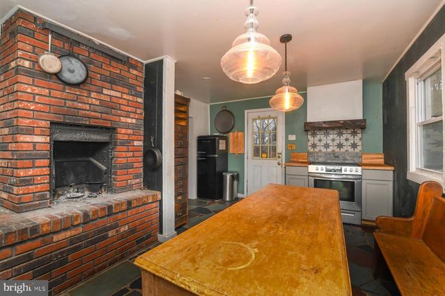 2270 HARDING HWY, Newfield, NJ 08344