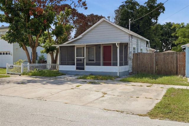 109 E BASS STREET, Kissimmee, FL 34744