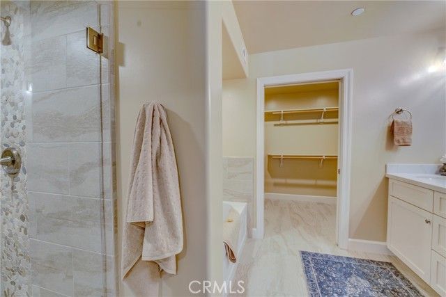 111 Greve Place, Pismo Beach, CA 93449