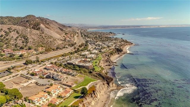 111 Greve Place, Pismo Beach, CA 93449
