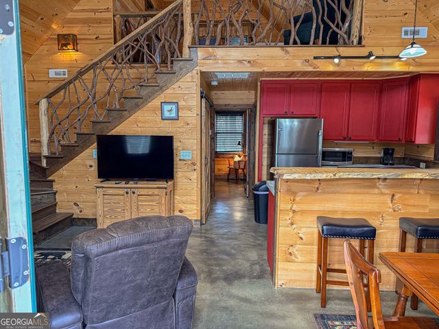 513 Coleman Heights, Rabun Gap, GA 30568