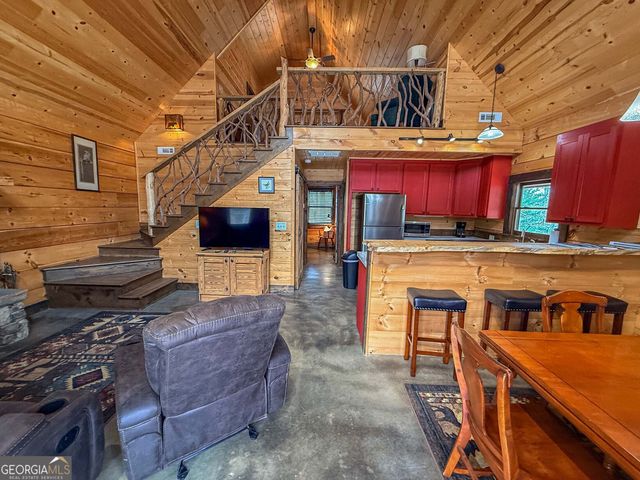 513 Coleman Heights, Rabun Gap, GA 30568