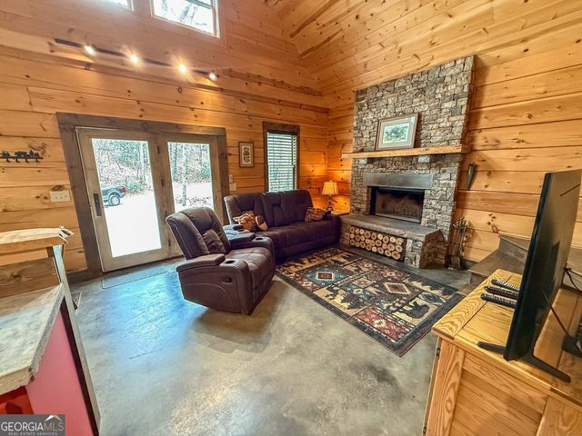 513 Coleman Heights, Rabun Gap, GA 30568