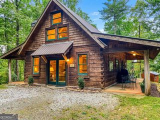 513 Coleman Heights, Rabun Gap, GA 30568