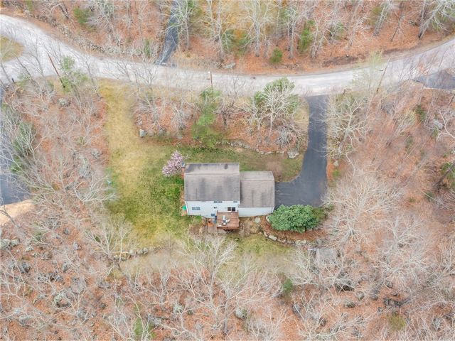 16 Whippoorwill Way, West Greenwich, RI 02817