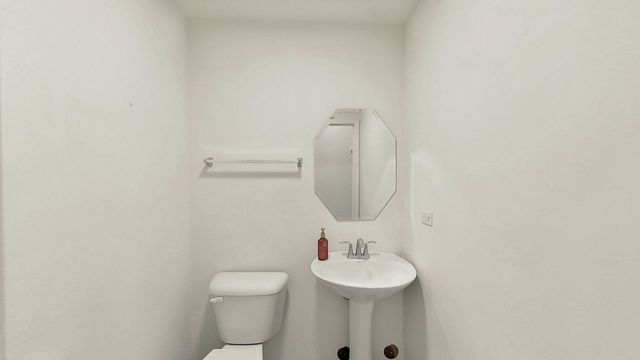 2009 Stuttle Road 2009, Batavia, IL 60510