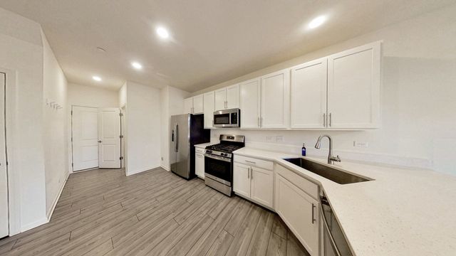 2009 Stuttle Road 2009, Batavia, IL 60510