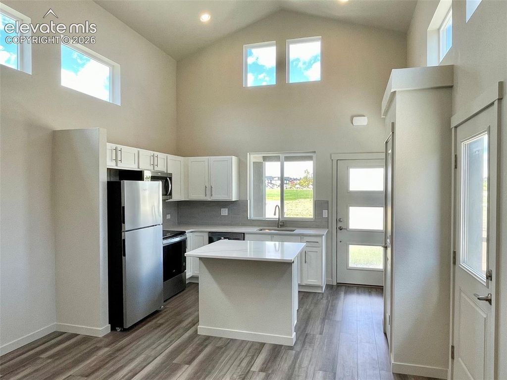 6366 Seasons Bay Drive, Colorado Springs, CO 80922 — photo 5