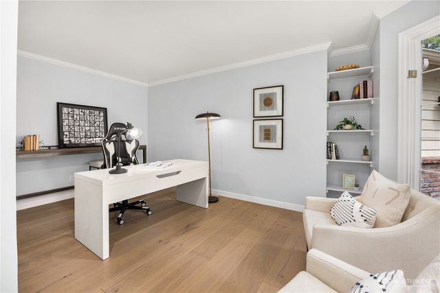 17305 NE 143rd Street, Redmond, WA 98052