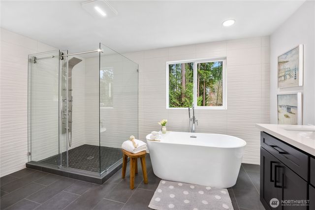 17305 NE 143rd Street, Redmond, WA 98052