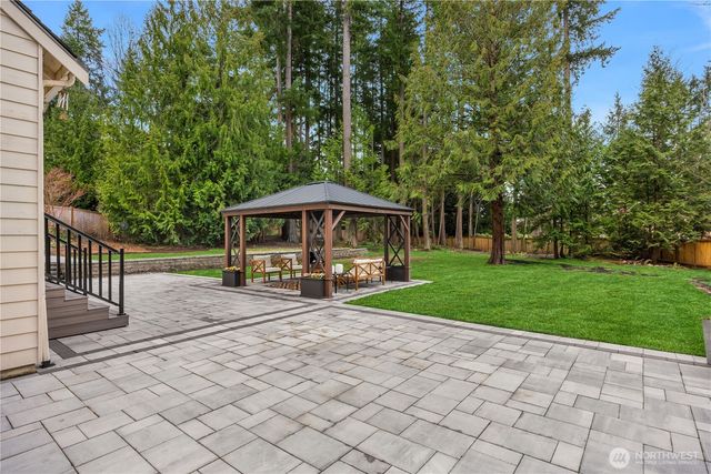 17305 NE 143rd Street, Redmond, WA 98052