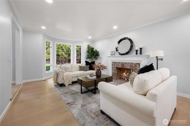 17305 NE 143rd Street, Redmond, WA 98052