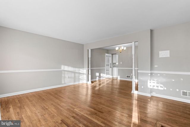 11904 N MARLTON AVE, Upper Marlboro, MD 20772